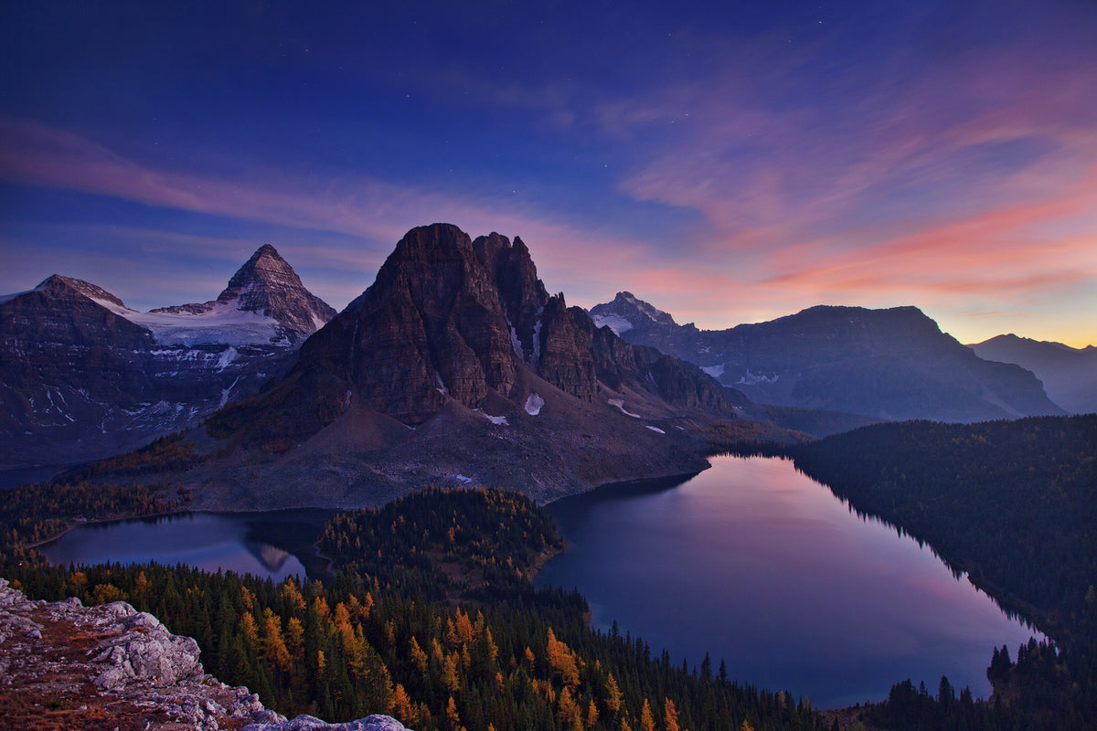 photo-wallpaper-twilight-at-mount-assiniboine