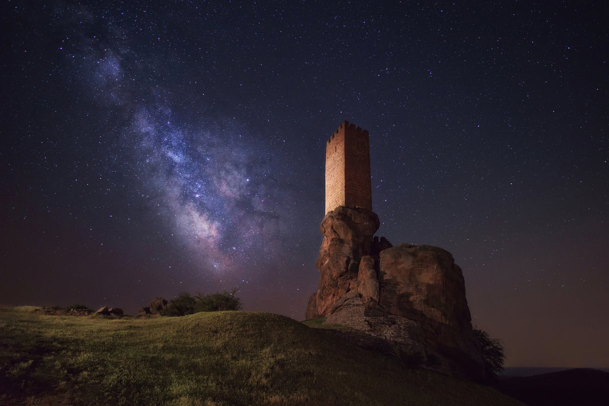 photo-wallpaper-night-at-tower-of-joy