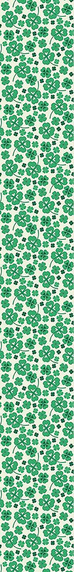 patterned-wallpaper-lucky-clover-on-white