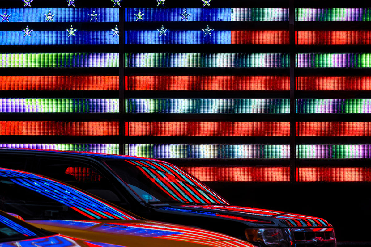 photo-wallpaper-stars-and-stripes-reflected-x