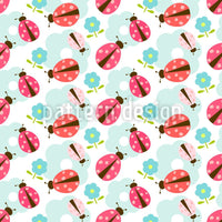 patterned-wallpaper-flowers-and-ladybugs