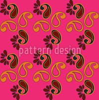 patterned-wallpaper-fancy-paisley-fuchsia