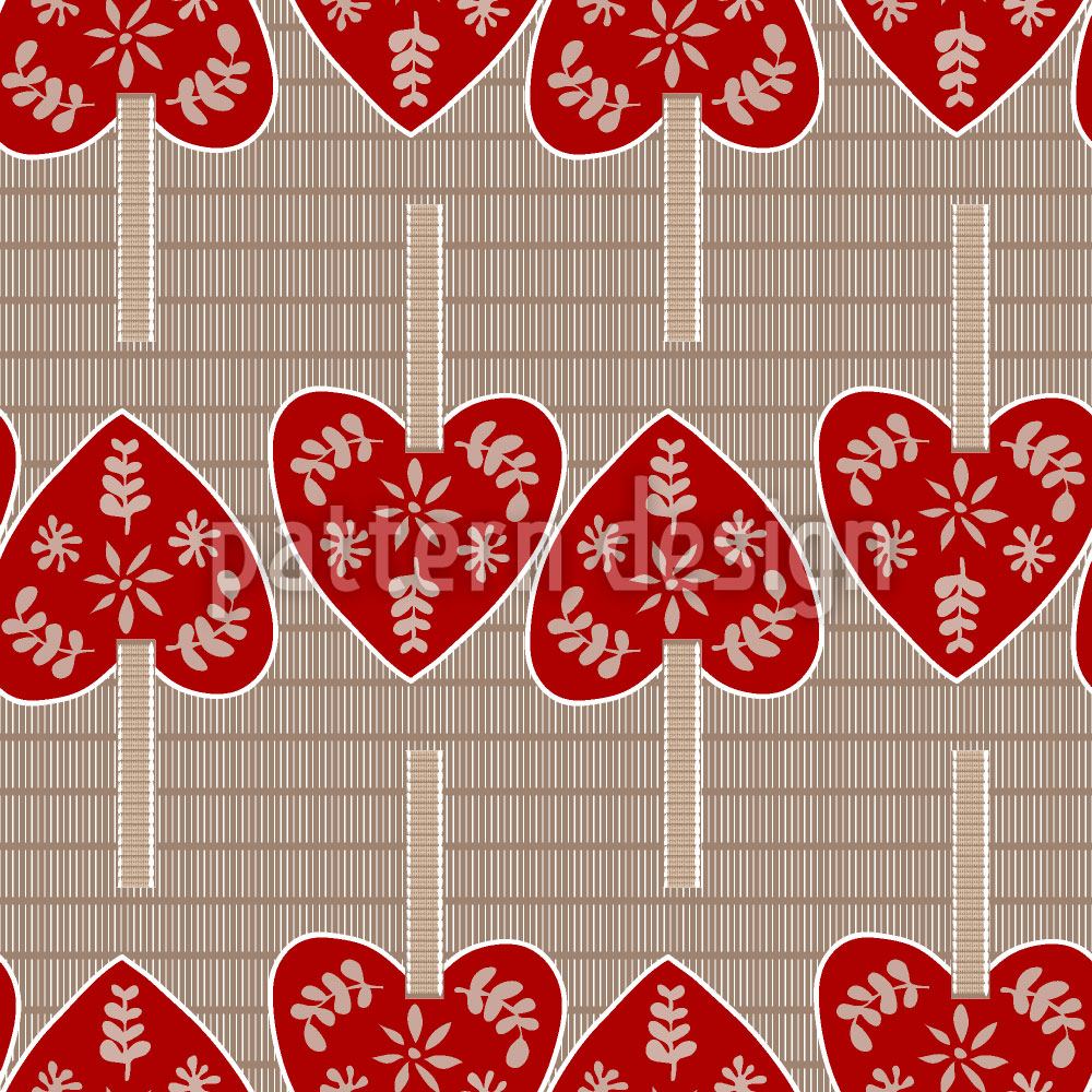 patterned-wallpaper-heart-pendants