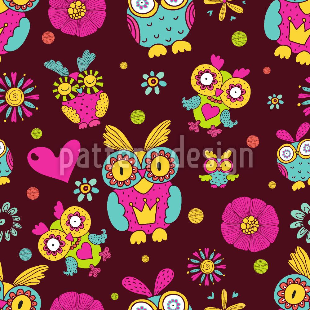 patterned-wallpaper-owls-in-chocolate