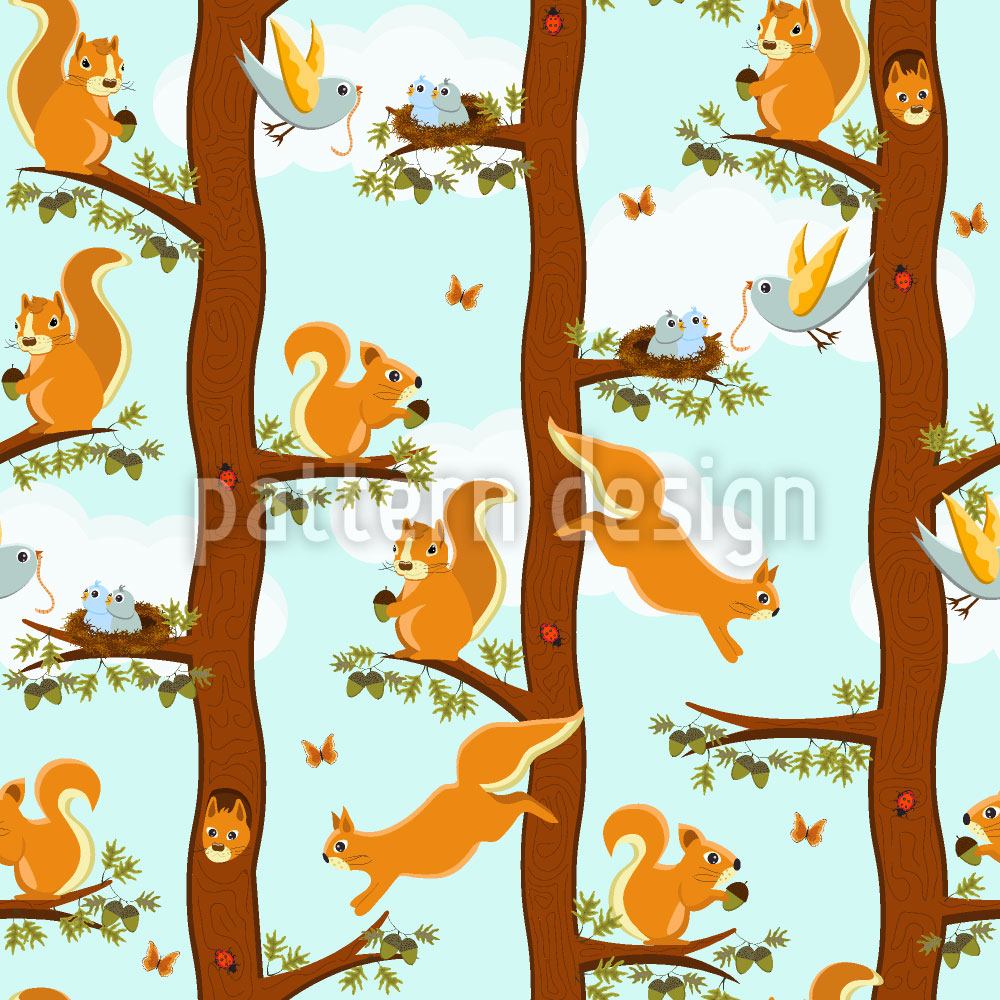 patterned-wallpaper-squirrel-party