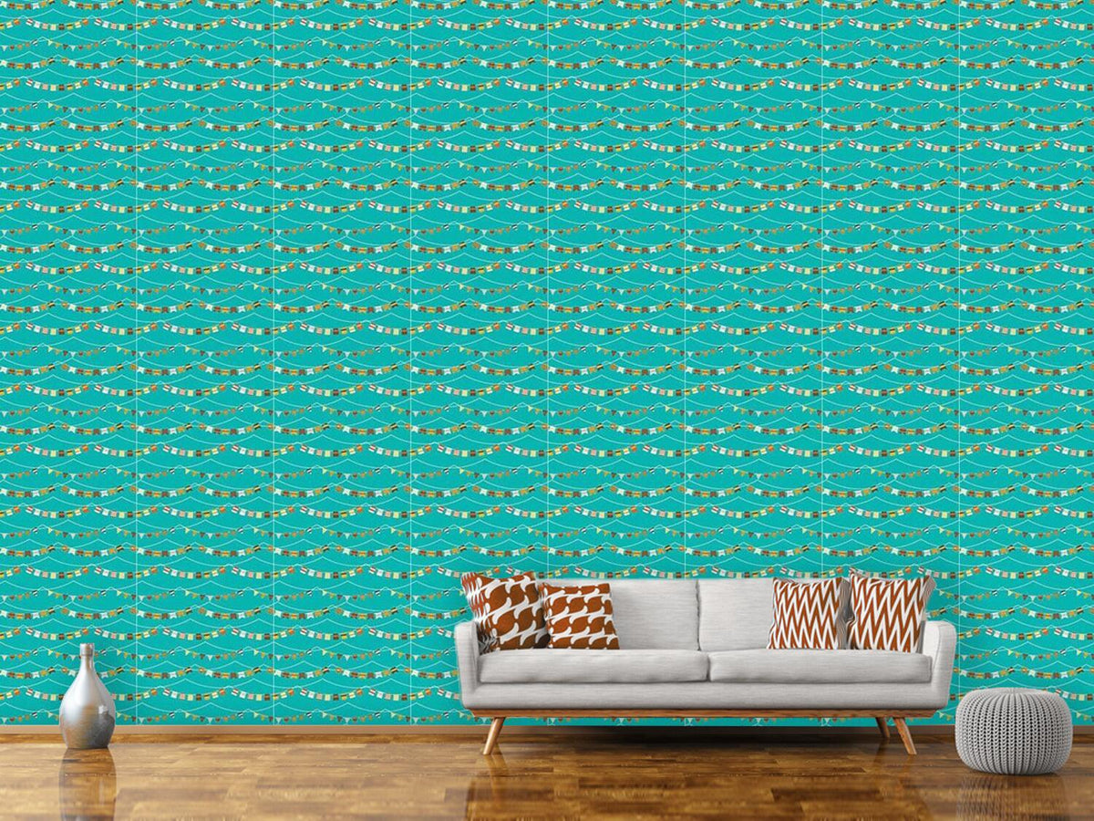 patterned-wallpaper-garlands-and-waves