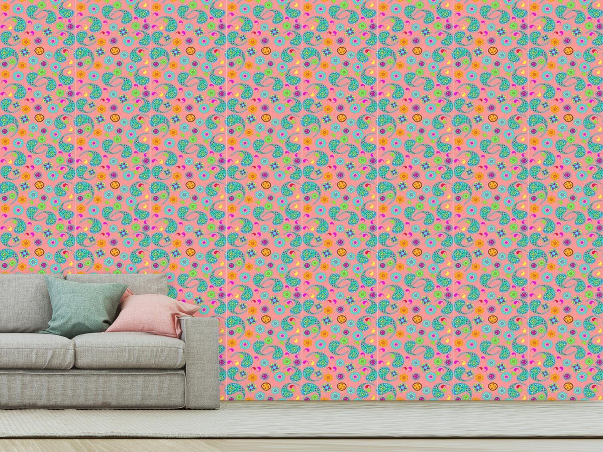 patterned-wallpaper-paisley-and-flower