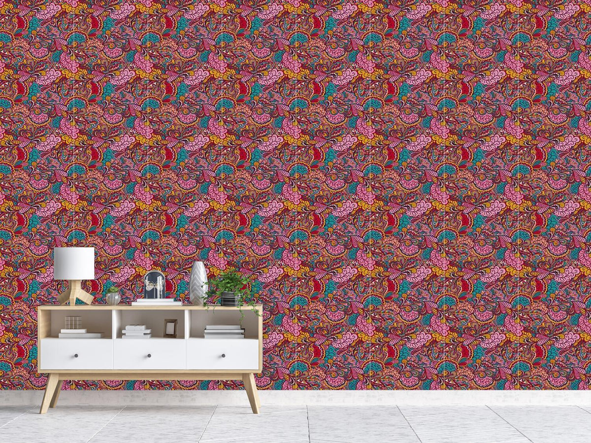 patterned-wallpaper-the-land-of-fantasies