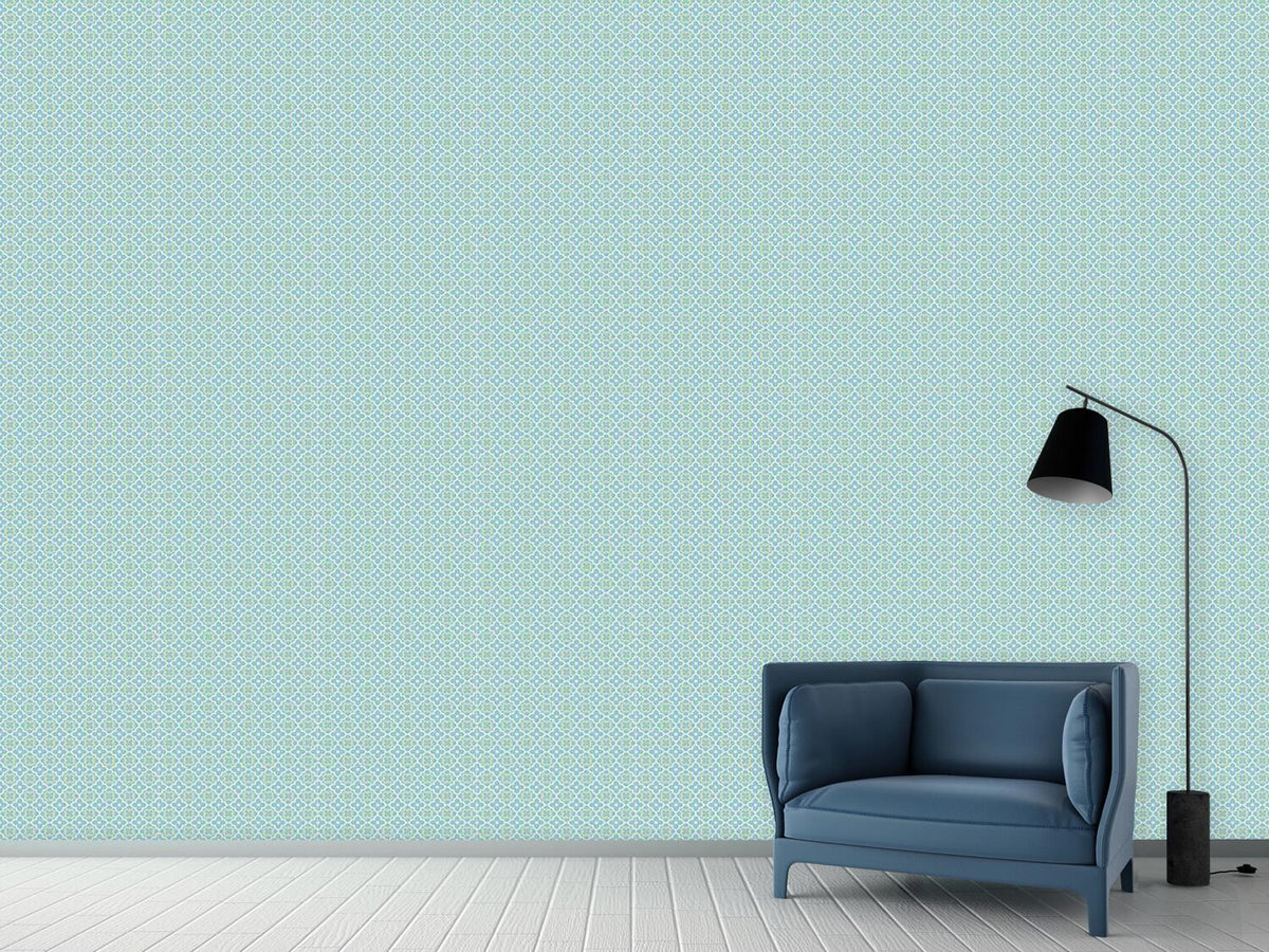 patterned-wallpaper-quatrefoil-in-spring