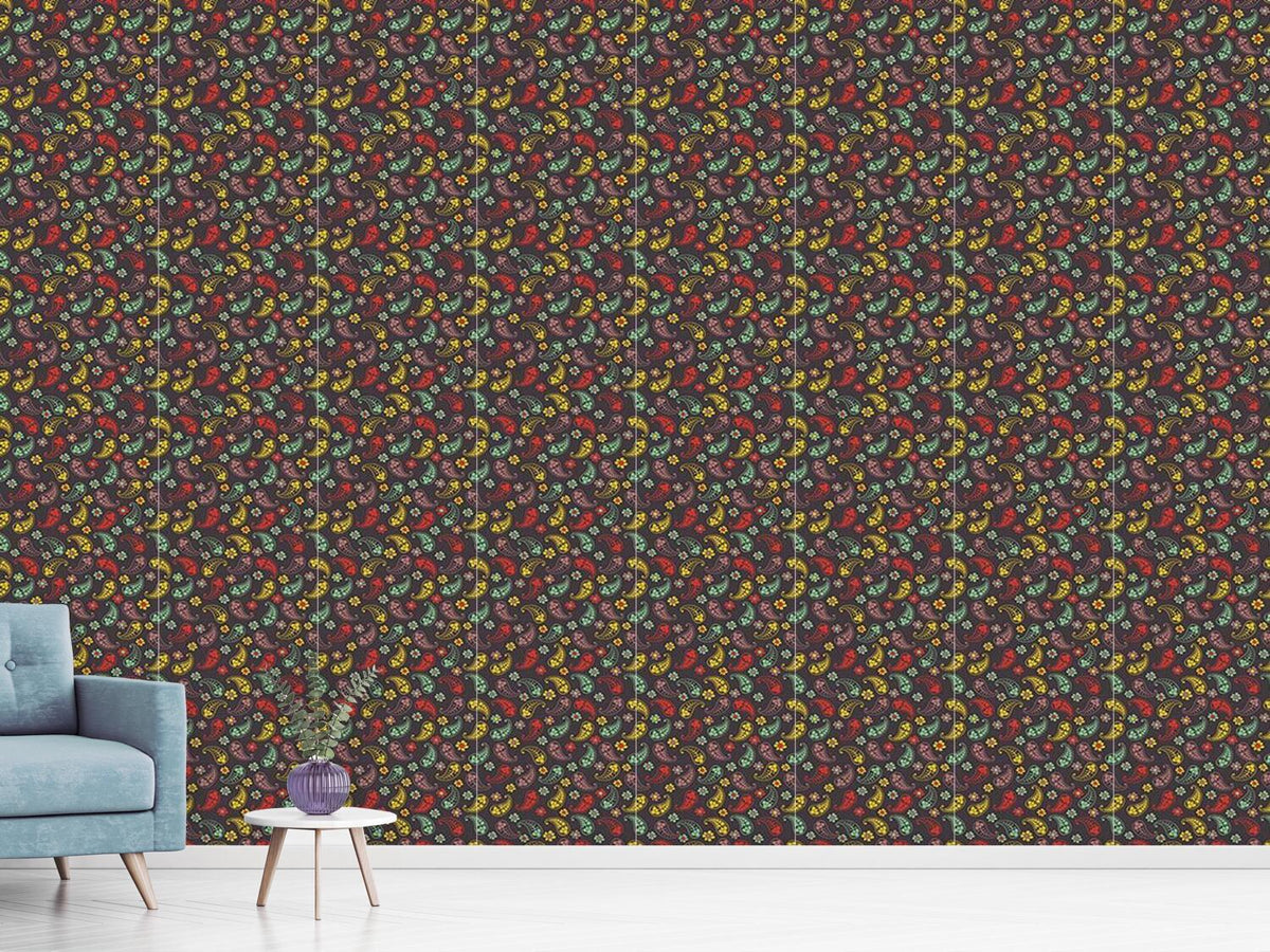 patterned-wallpaper-autumn-of-paisley-mix