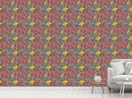 patterned-wallpaper-the-land-of-wild-fantasies