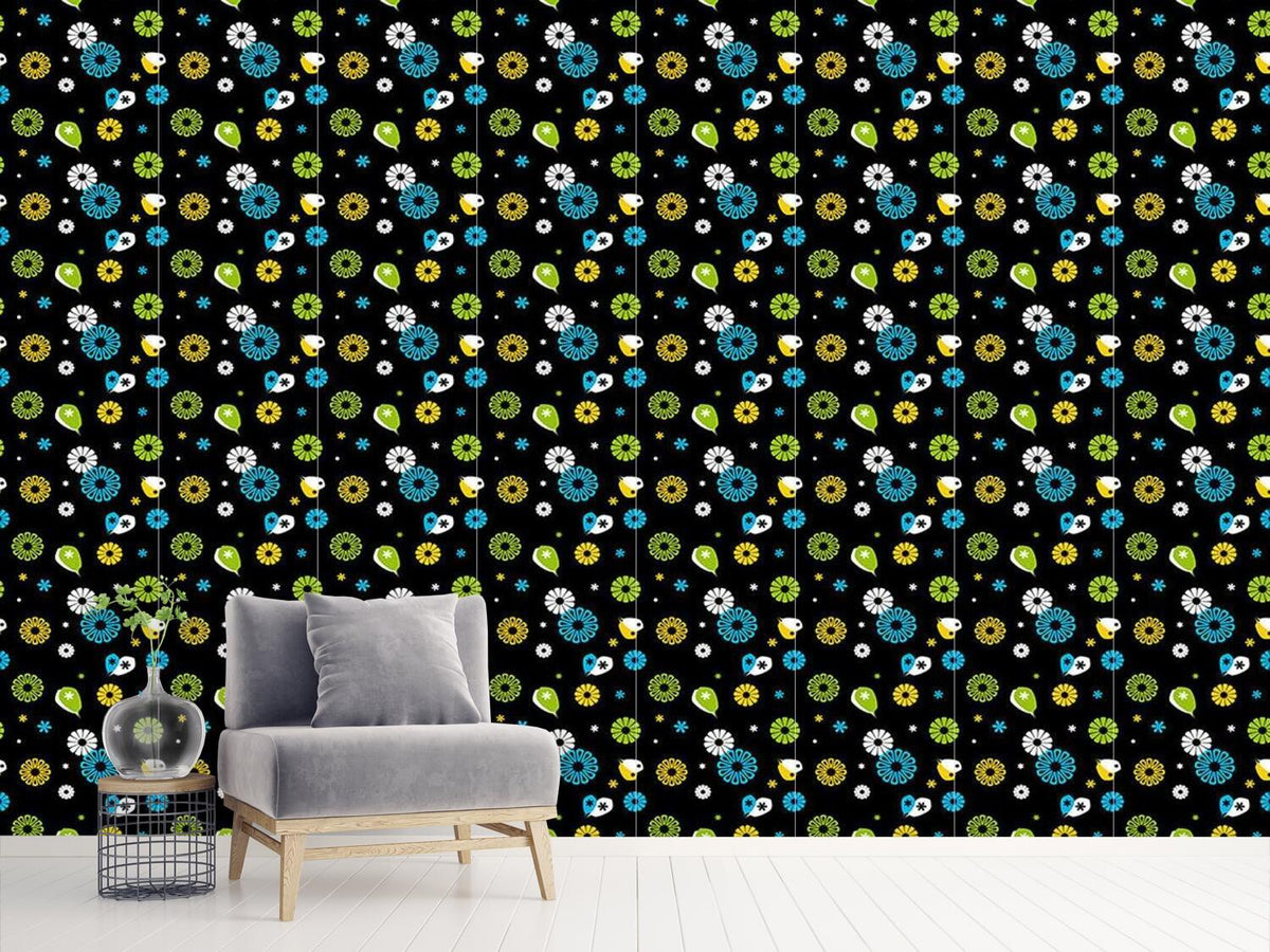 patterned-wallpaper-flowerpower-black