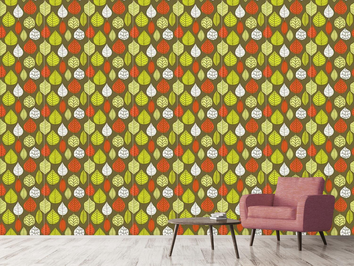 patterned-wallpaper-leaves-in-style