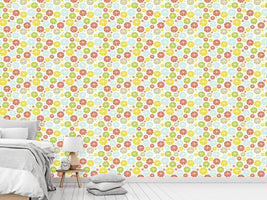 patterned-wallpaper-lemon-circle-cocktail