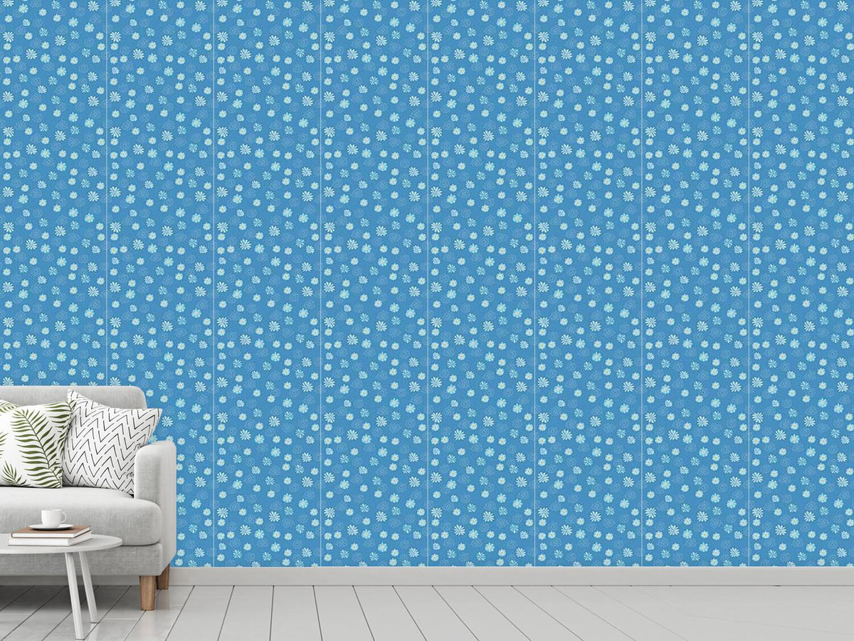 patterned-wallpaper-variations-of-daisies