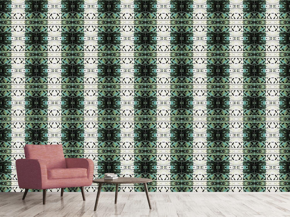 patterned-wallpaper-at-the-end-of-the-labyrinth