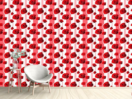 patterned-wallpaper-red-roses