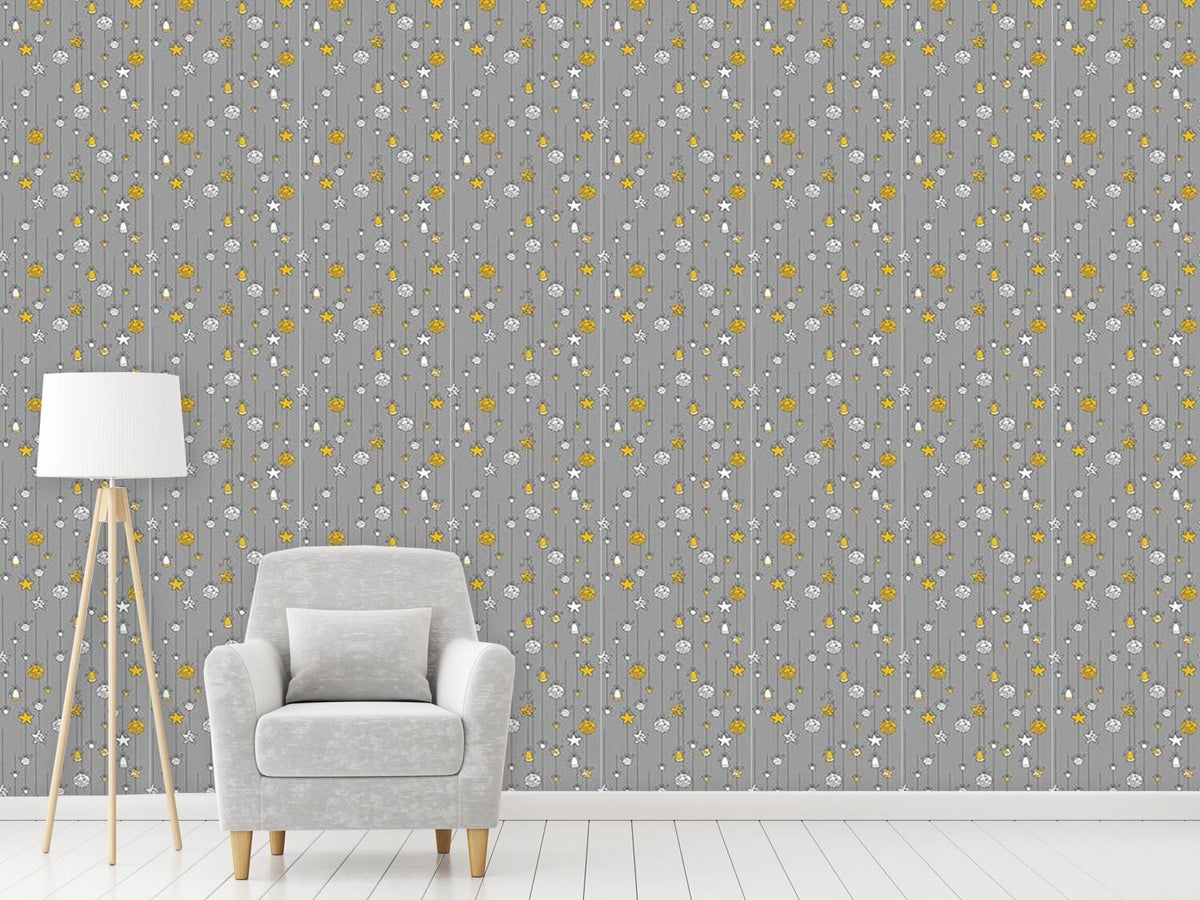 patterned-wallpaper-christmas-tree-decorations-grey