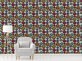 patterned-wallpaper-filigree-pop-art-circles