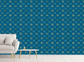 patterned-wallpaper-cool-and-gold