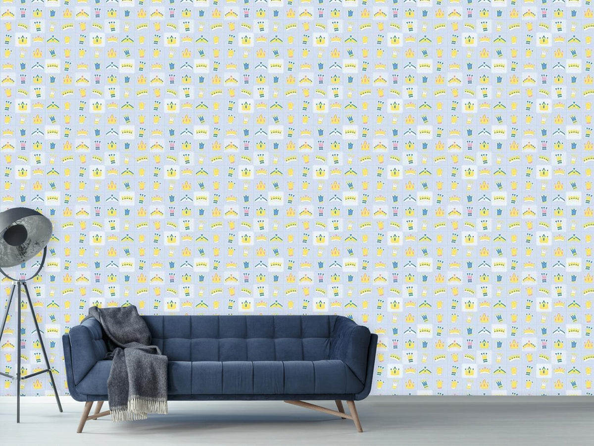 patterned-wallpaper-royal-crowns-blue