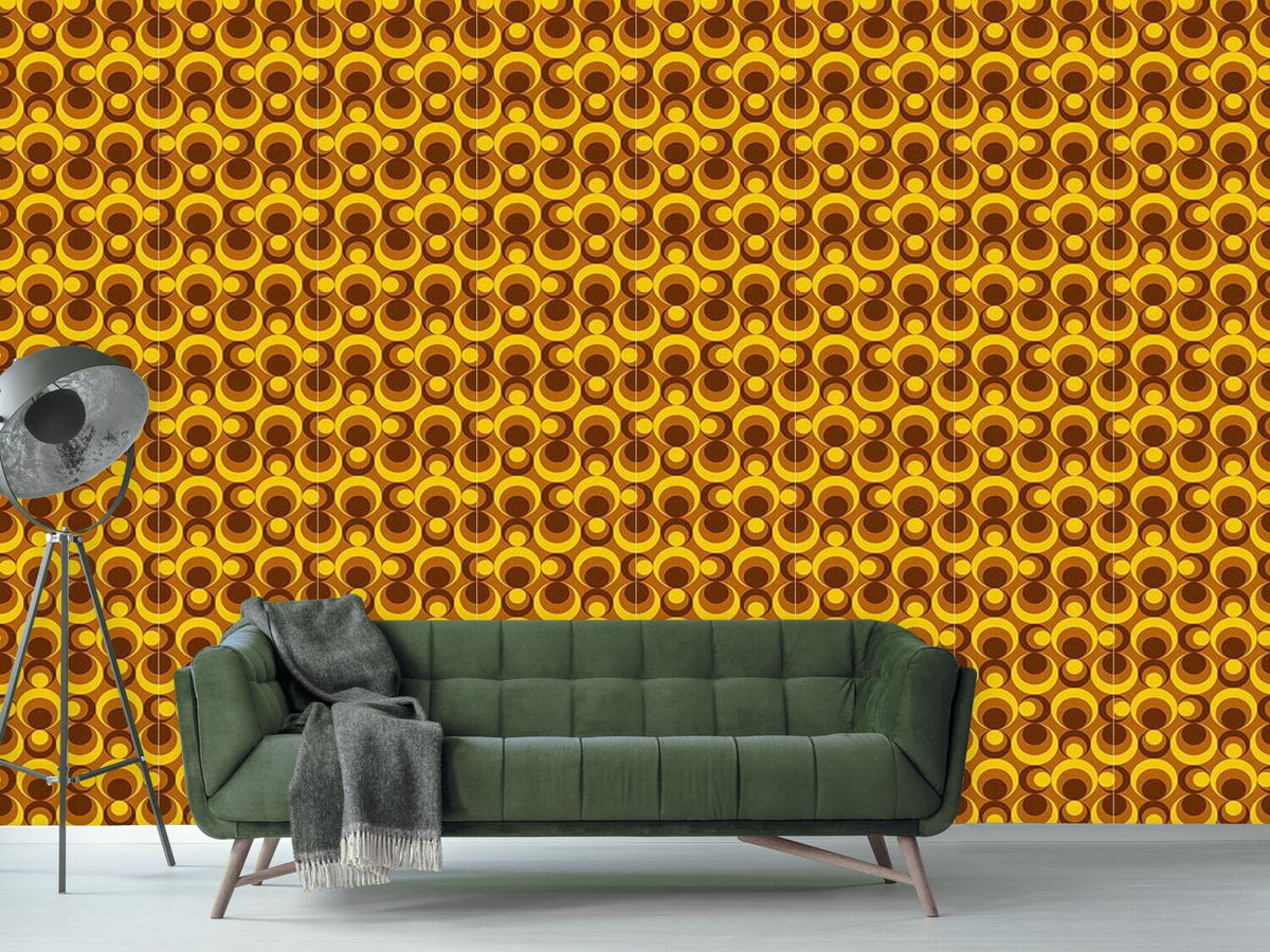 patterned-wallpaper-balls-of-fire